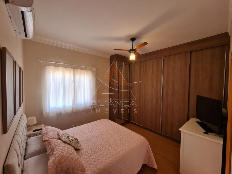 Casa de Condomínio à venda com 3 quartos, 210m² - Foto 4