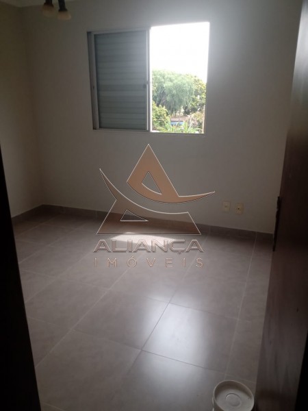 Apartamento à venda com 3 quartos, 54m² - Foto 2