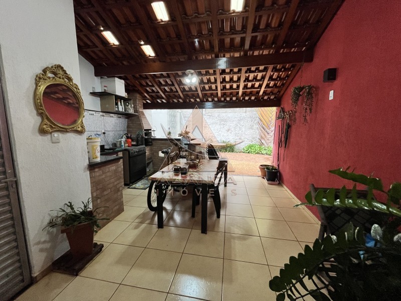 Casa à venda com 3 quartos, 160m² - Foto 16