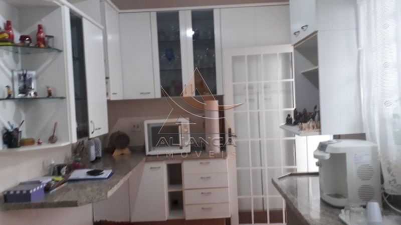 Casa à venda com 4 quartos, 300m² - Foto 13