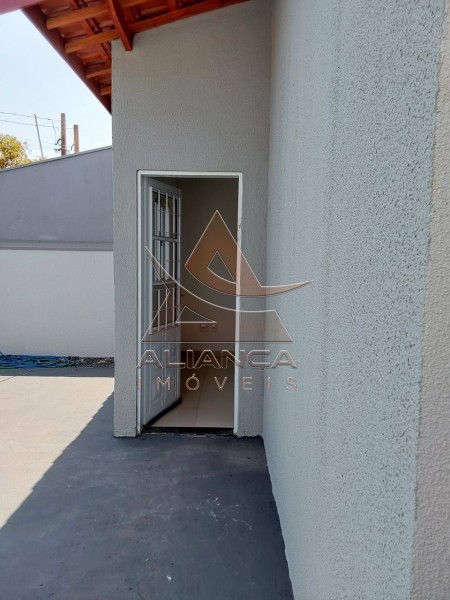 Casa à venda com 2 quartos, 70m² - Foto 3