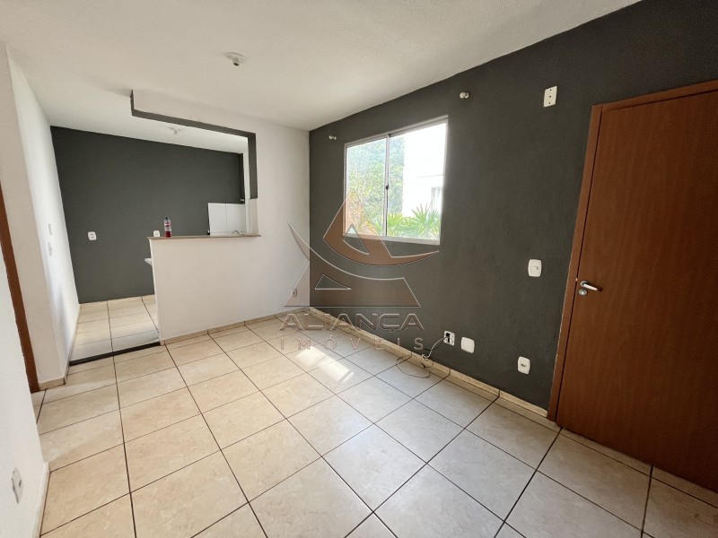 Apartamento à venda com 2 quartos, 42m² - Foto 1