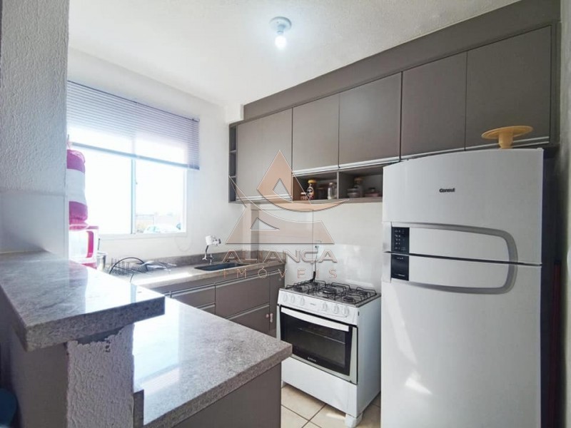 Apartamento à venda com 2 quartos, 42m² - Foto 7