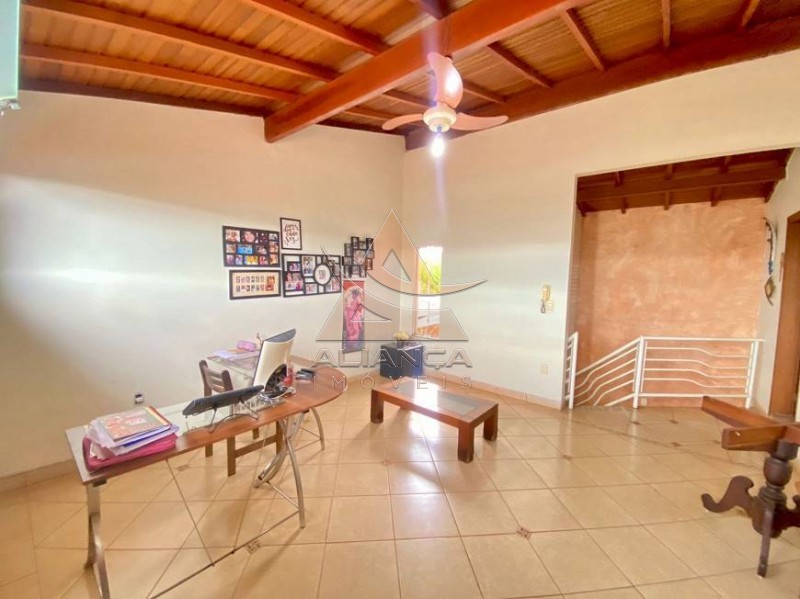 Casa à venda com 4 quartos, 153m² - Foto 17