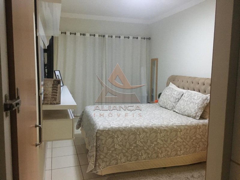 Casa à venda com 6 quartos, 194m² - Foto 4