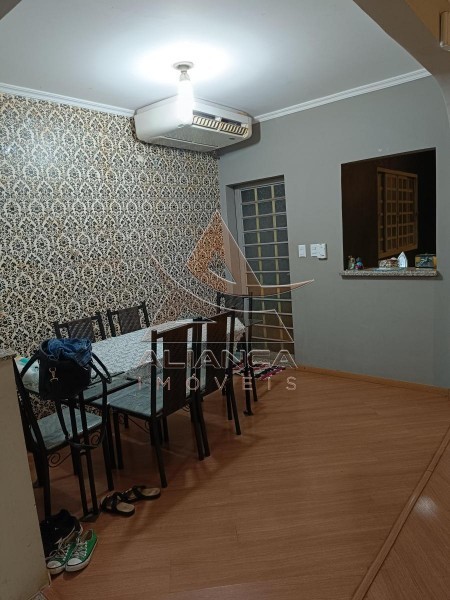 Casa à venda com 3 quartos, 192m² - Foto 3