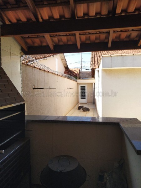 Casa à venda com 3 quartos, 164m² - Foto 12