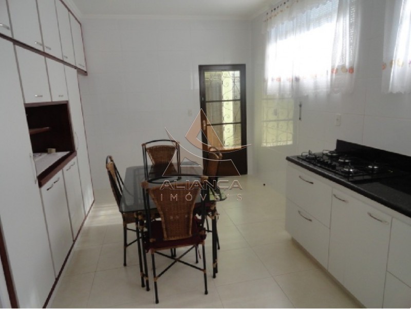 Casa à venda com 4 quartos, 152m² - Foto 12