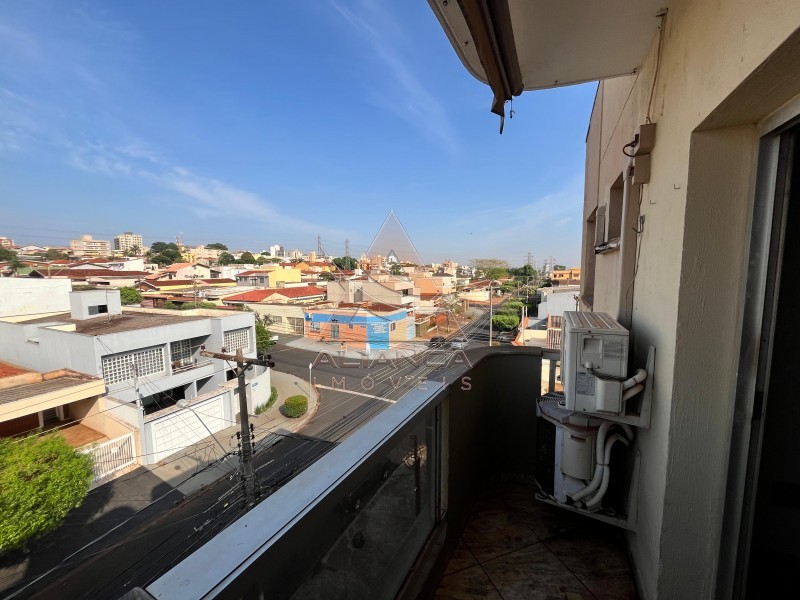 Apartamento à venda com 2 quartos, 70m² - Foto 5