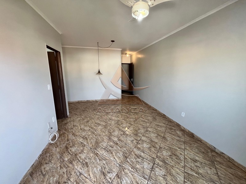 Apartamento à venda com 2 quartos, 70m² - Foto 3