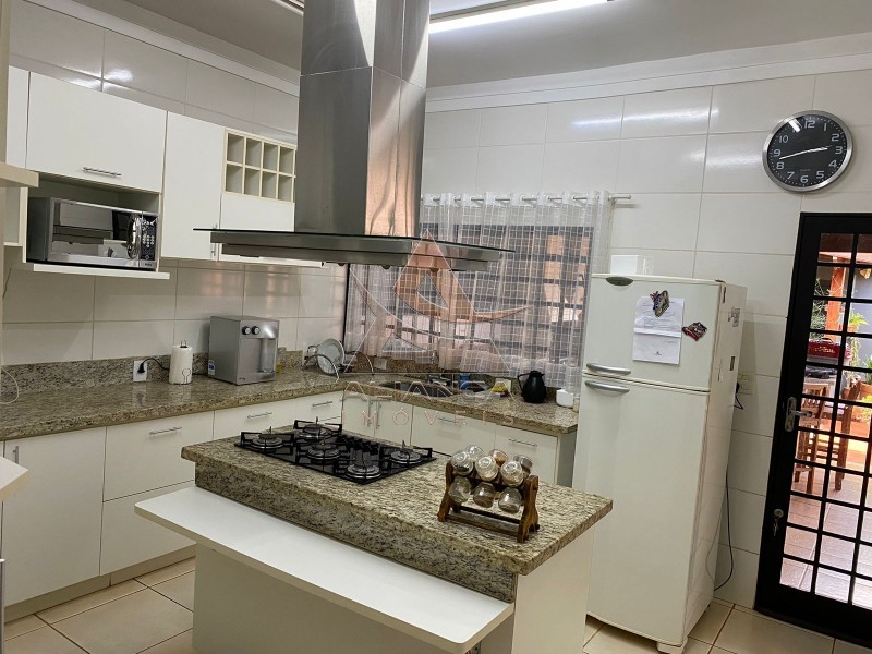 Casa à venda com 3 quartos, 162m² - Foto 14