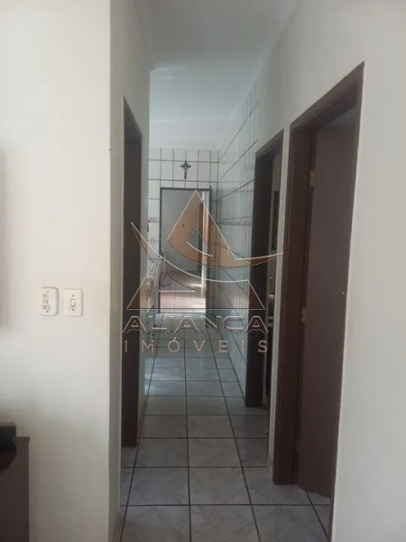 Casa à venda com 3 quartos, 100m² - Foto 4