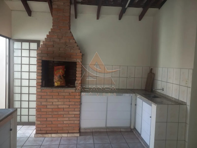 Casa à venda com 3 quartos, 100m² - Foto 1