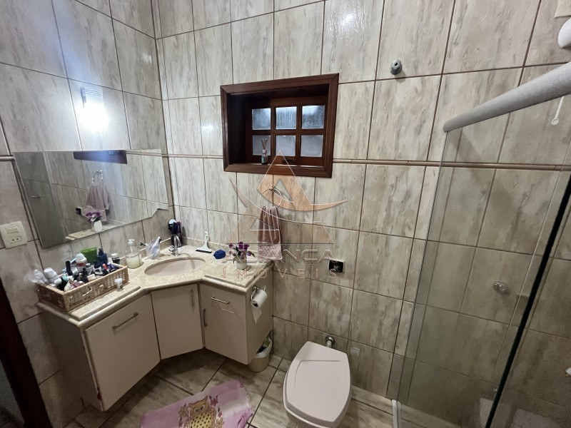 Casa à venda com 3 quartos, 220m² - Foto 17