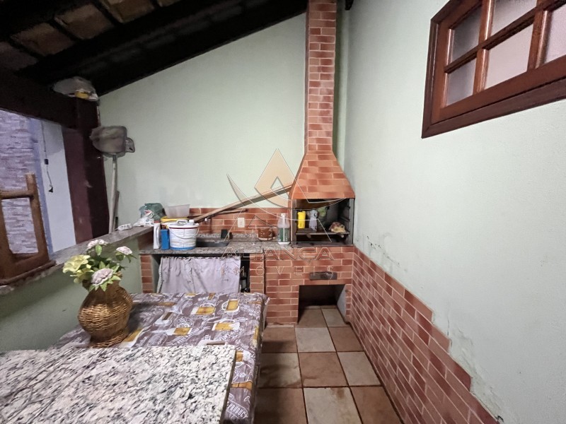 Casa à venda com 3 quartos, 220m² - Foto 5