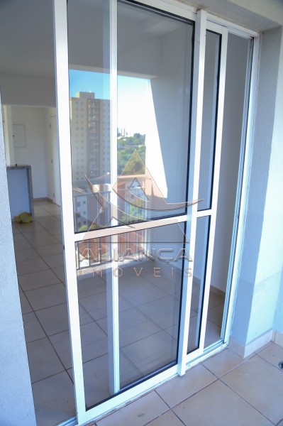 Apartamento à venda com 3 quartos, 67m² - Foto 4