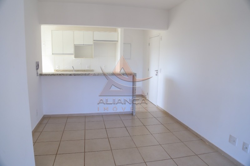 Apartamento à venda com 3 quartos, 67m² - Foto 2