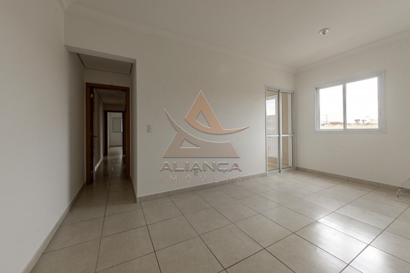 Apartamento à venda com 3 quartos, 81m² - Foto 1