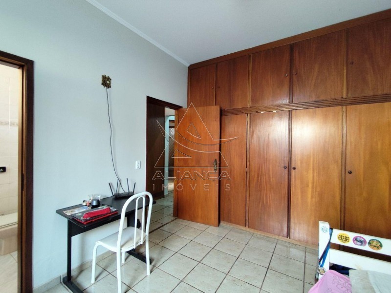 Casa para alugar com 5 quartos, 229m² - Foto 11